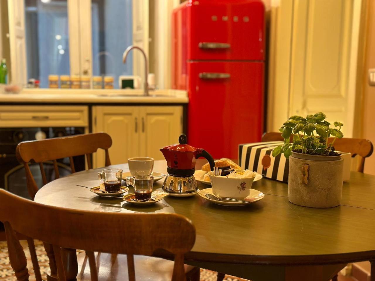 I Leoni Di Rosaroll Bed and Breakfast Νάπολη Εξωτερικό φωτογραφία